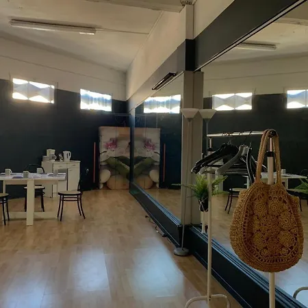 Studio Atypique En Plein Centre Апартаменты