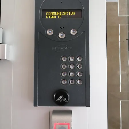 Апартаменты Studio Atypique En Plein Centre Каор